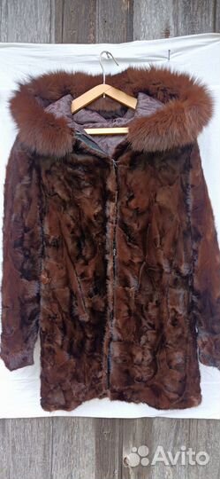 Шубка норковая с капюшоном
