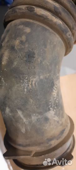 Патрубок воздуш. фильтра Toyota Corolla E150/2006