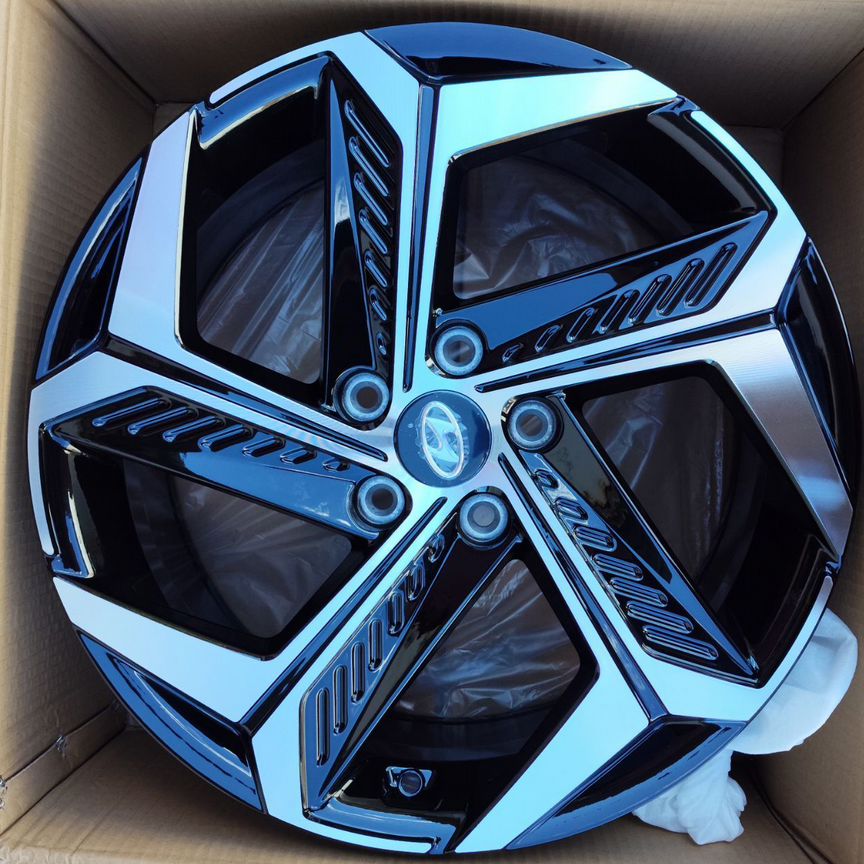 Литые диски Hyundai 7.5×R18 5×114.3