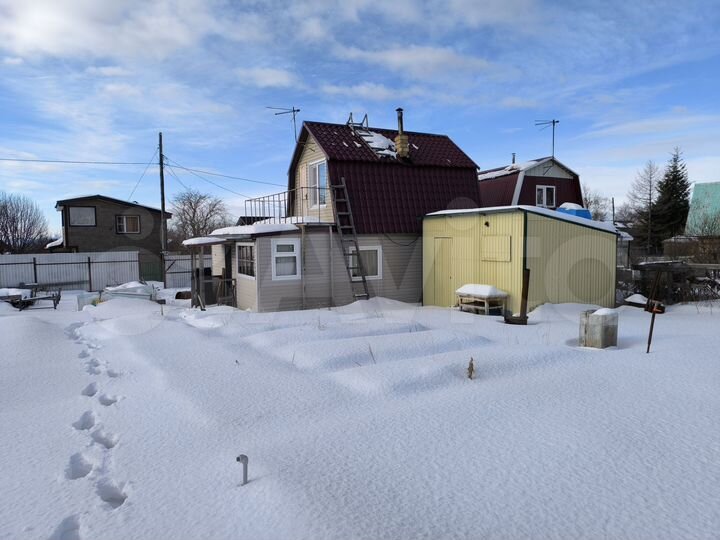 Дача 48 м² на участке 10 сот.