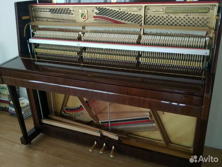 Фортепиано Petrof P118 H1