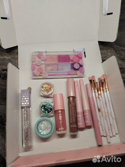 Косметика пакетом
