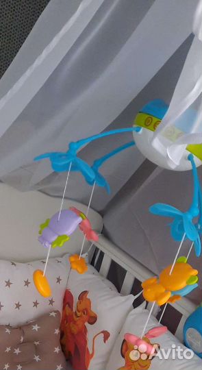 Мобиль для детской кроватки