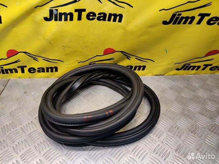 Уплотнительная резинка Bmw I3 (+ Rex) I01 DLA-1Z06