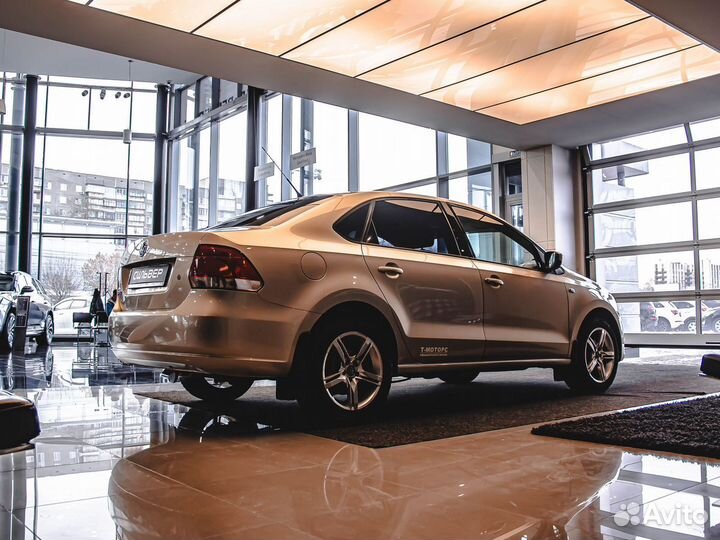 Volkswagen Polo 1.6 МТ, 2011, 236 068 км