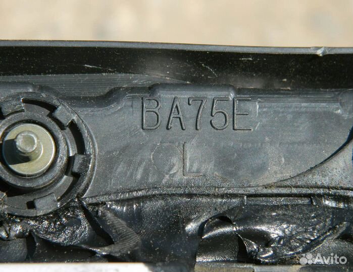 Фонарь багажника левый Almera N15