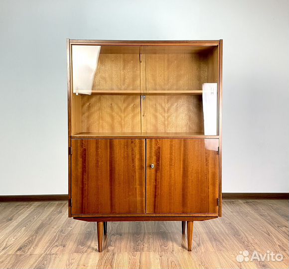 Редкий винтажный книжный шкаф-стеллаж mid century