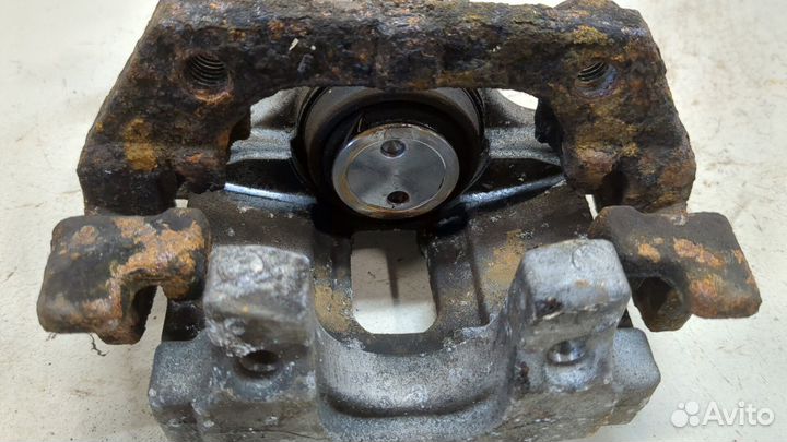 Суппорт Saab 9-3, 2008