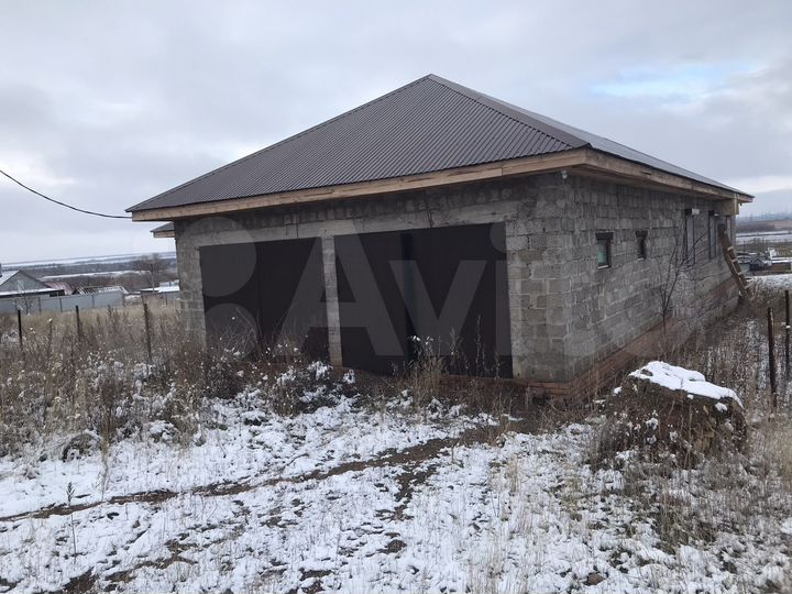 Дом 210 м² на участке 12 сот.