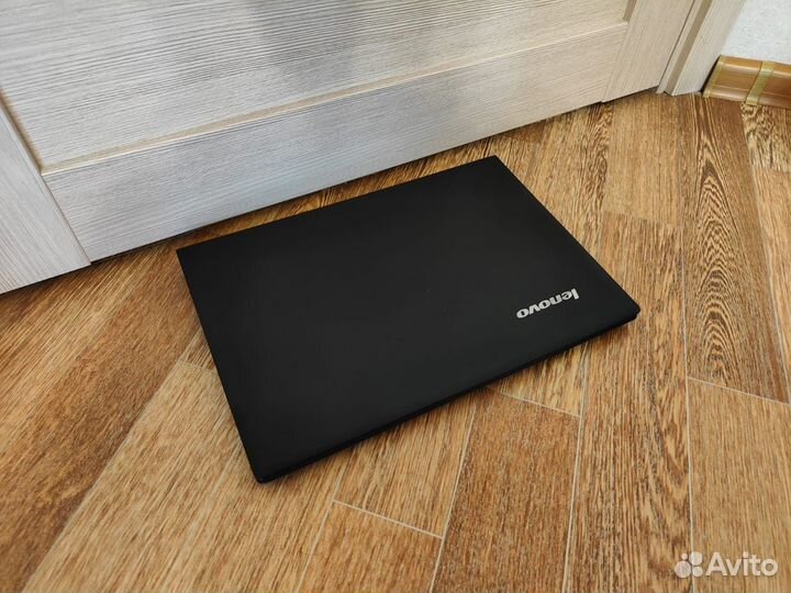 Lenovo 4ядра A10-5750m+SSD 256+8gb DDR3+R5 M230