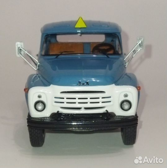 Седельный тягая зил-130В1