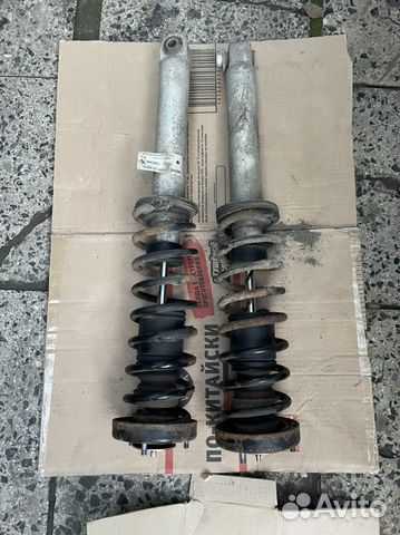Задние стойки амортизаторов бмв Е39 оригинал