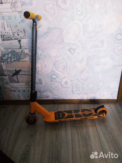 Трюковой самокат xaos carcass