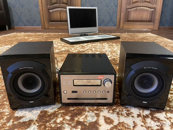 Музыкальный центр