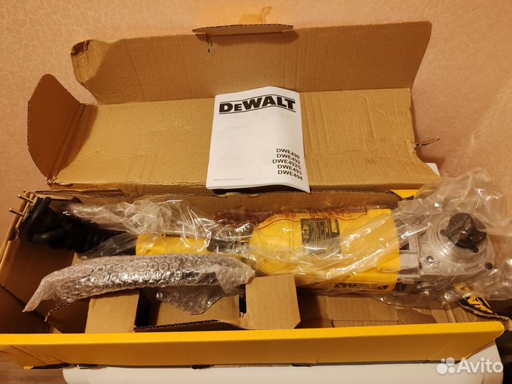 Ушм болгарка dewalt 230