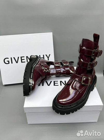 Ботинки givenchy