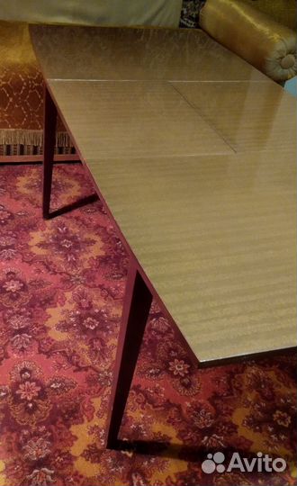 Стол обеденный,полированный,раздвижной