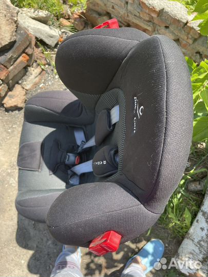 Автомобильное кресло