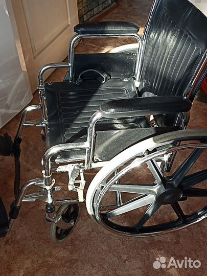 Инвалидная коляска складная бу