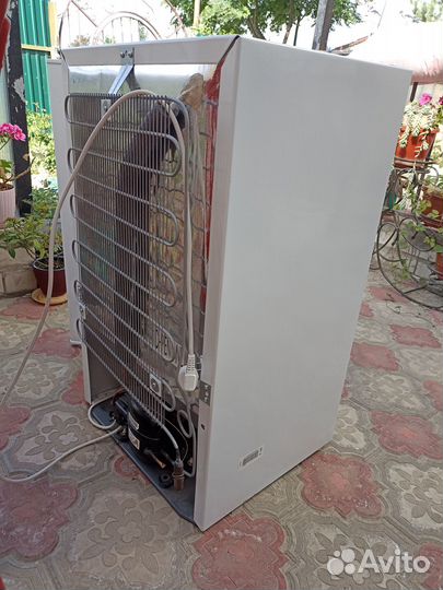 Холодильник маленький