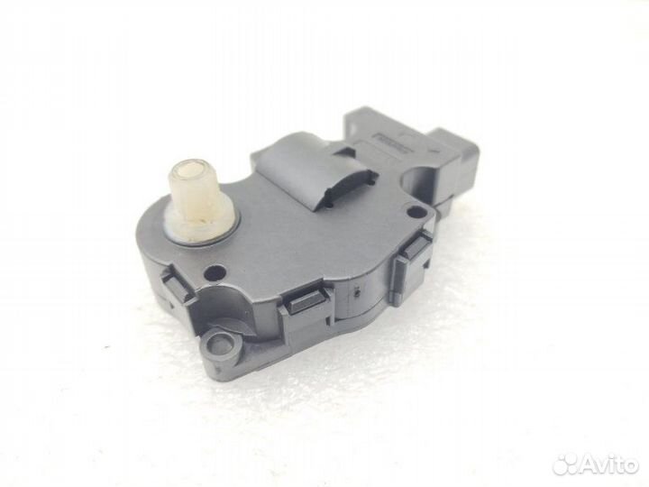 Сервопривод заслонок печки Bmw 5-Series F11 2.5