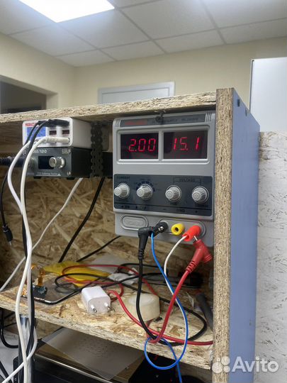 Лабораторный блок питания