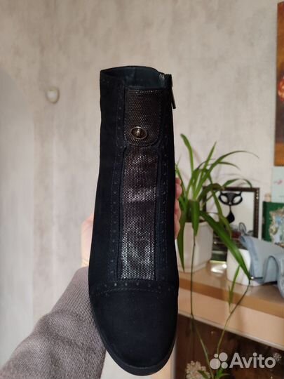 Ботильоны женские зимние. 39 размер. Сапожки