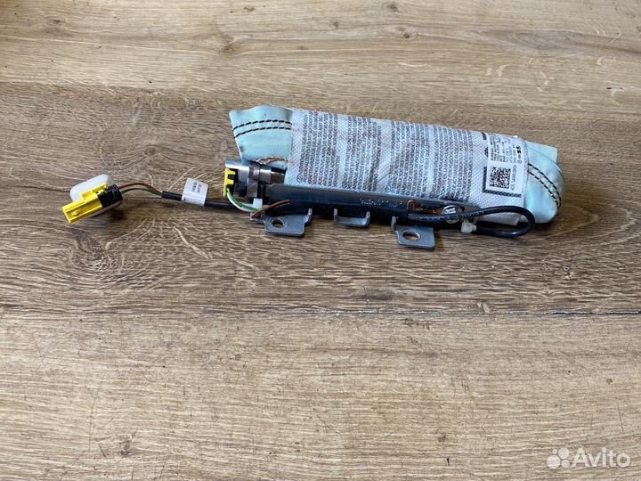 Volkswagen passat b7 подушка сидения правая