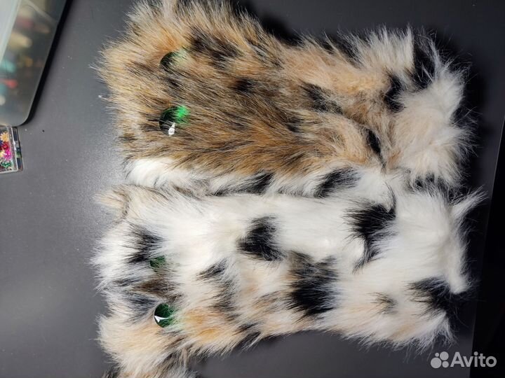 Меховая сумка и варежки. Комплект