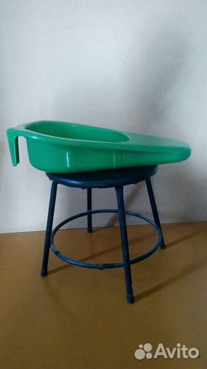 Утка для лежачих больных