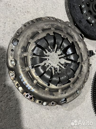 Маховик 2ух массовый Renault Megan 2 К9К 1.5dci