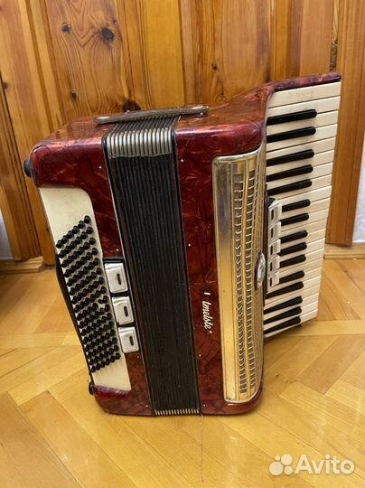 Аккордеон Weltmeister