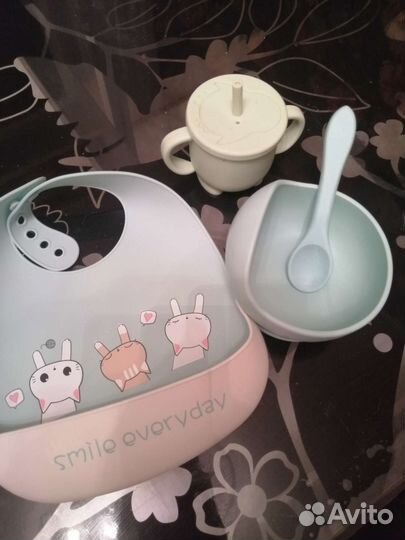 Набор детской силиконовой посуды