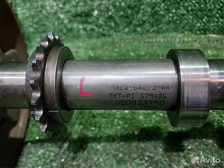 Распредвал выпускной левый Land Rover Discovery 3