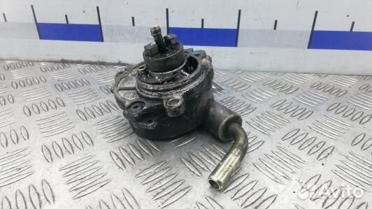 Насос вакуумный mercedes benz vito W638 (YBN13KX01