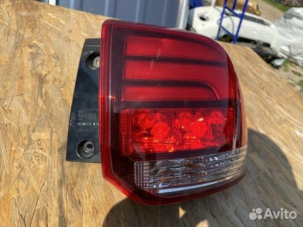 Mitsubishi outlander 3 фонарь правый задний