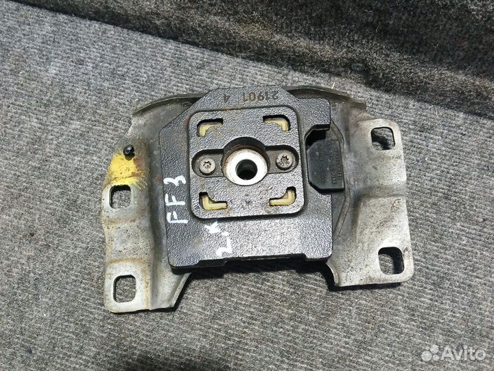 Подушка кпп Ford Focus 3 2011-2019