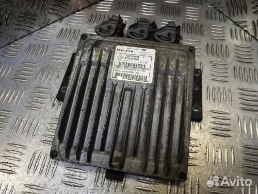 Блок управления двс renault modus 1 (GBN04PC01)
