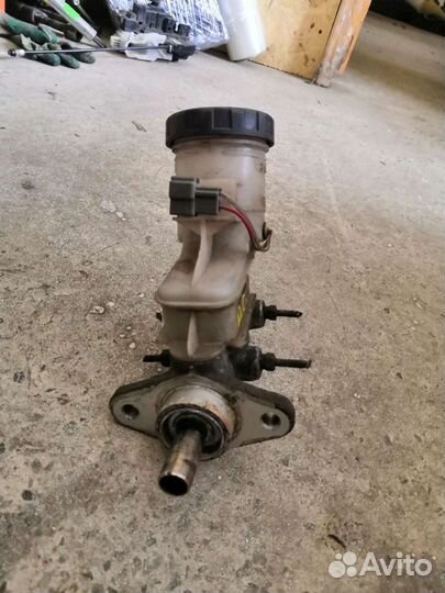 Главный тормозной цилиндр (гтц) Daihatsu Cuore