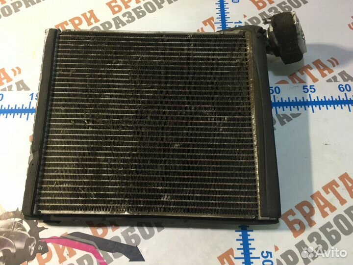 Тойота Хайлюкс Радиатор кондиционера