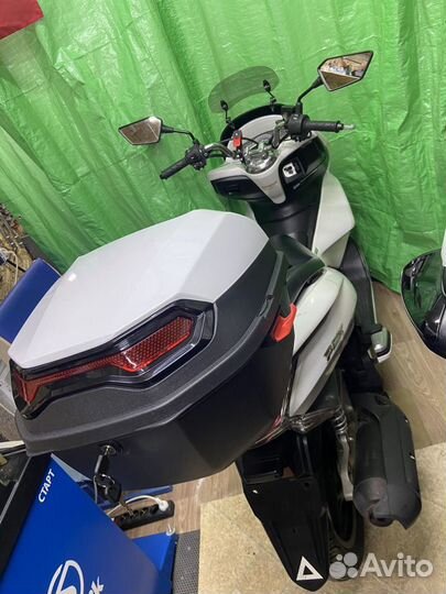 Honda pcx 125