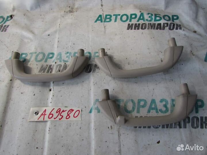 Ручка внутренняя потолочная для Toyota Corolla 9