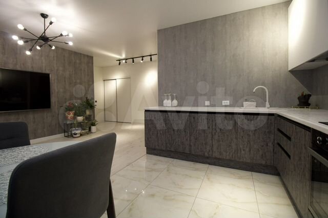 3-к. квартира, 81,8 м², 7/8 эт.