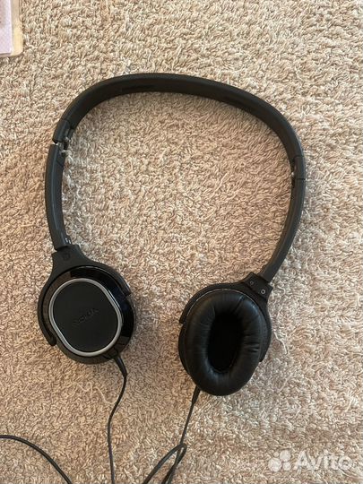 Наушники с микрофоном Nokia