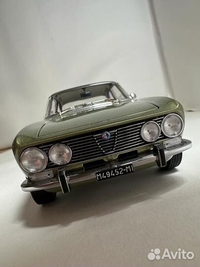 Alfa Romeo GTV 2000 (Norev; 1/18)