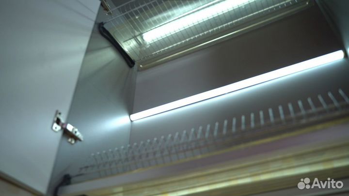 Система умной подсветки кухни и мебели собственное