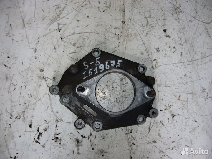 Фланец насоса гура Scania 4