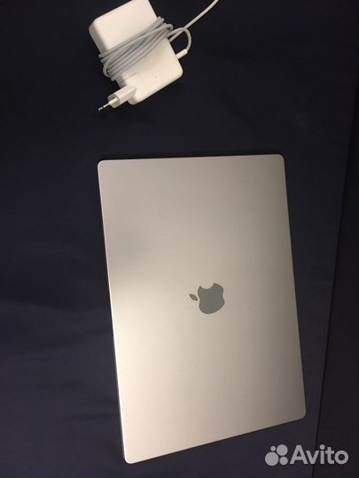 Macbook 16 m1 pro Рст 2021