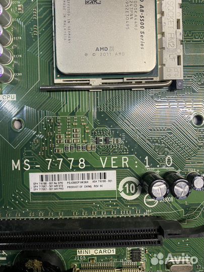 Материнская плата с процессором и памятью