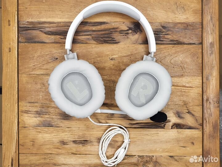 Игровые наушники JBL Quantum 100 Б/У